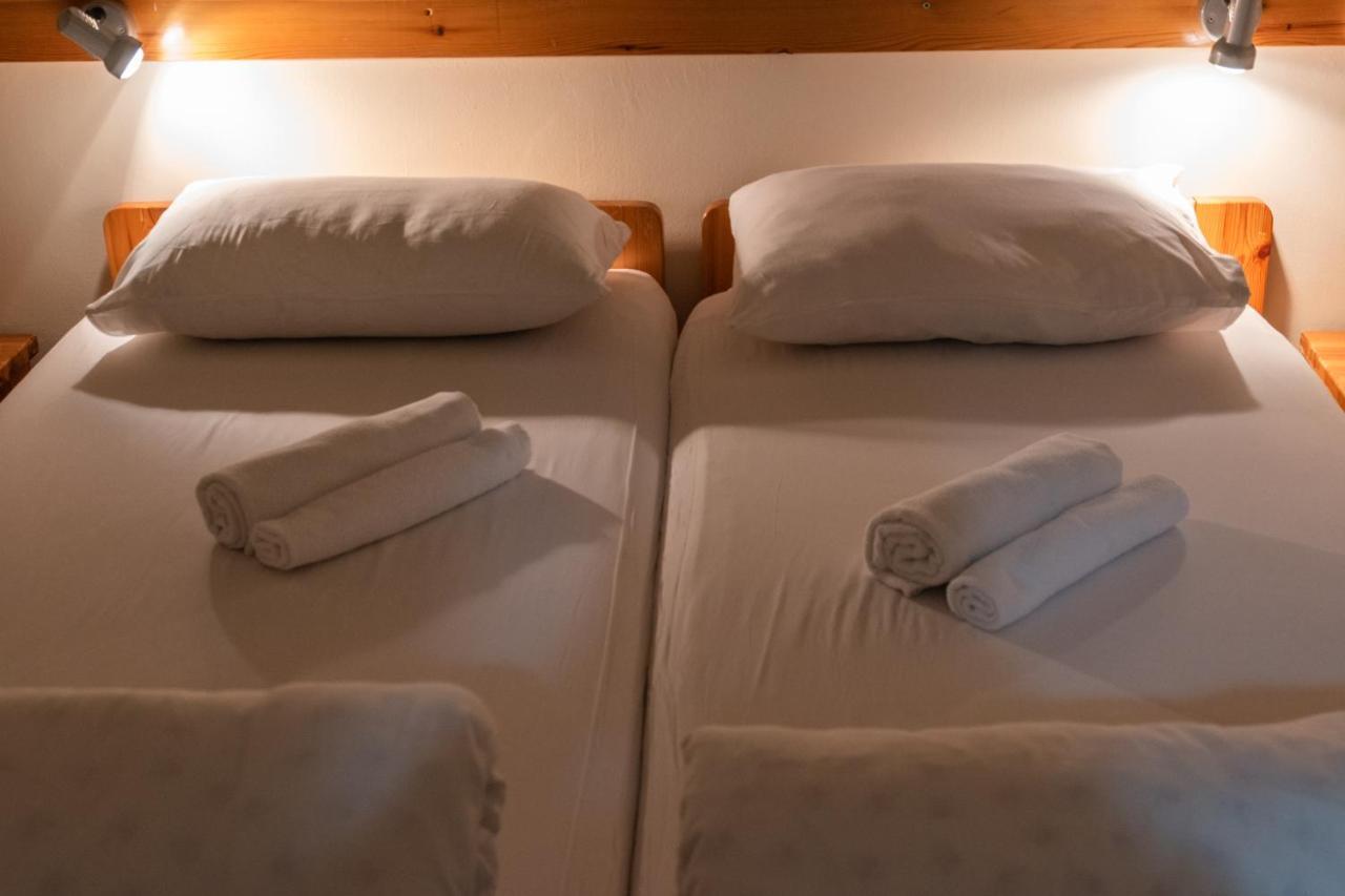 Вилла "Bakfar" Kfar Szold Country Lodging Kefar Szold Экстерьер фото