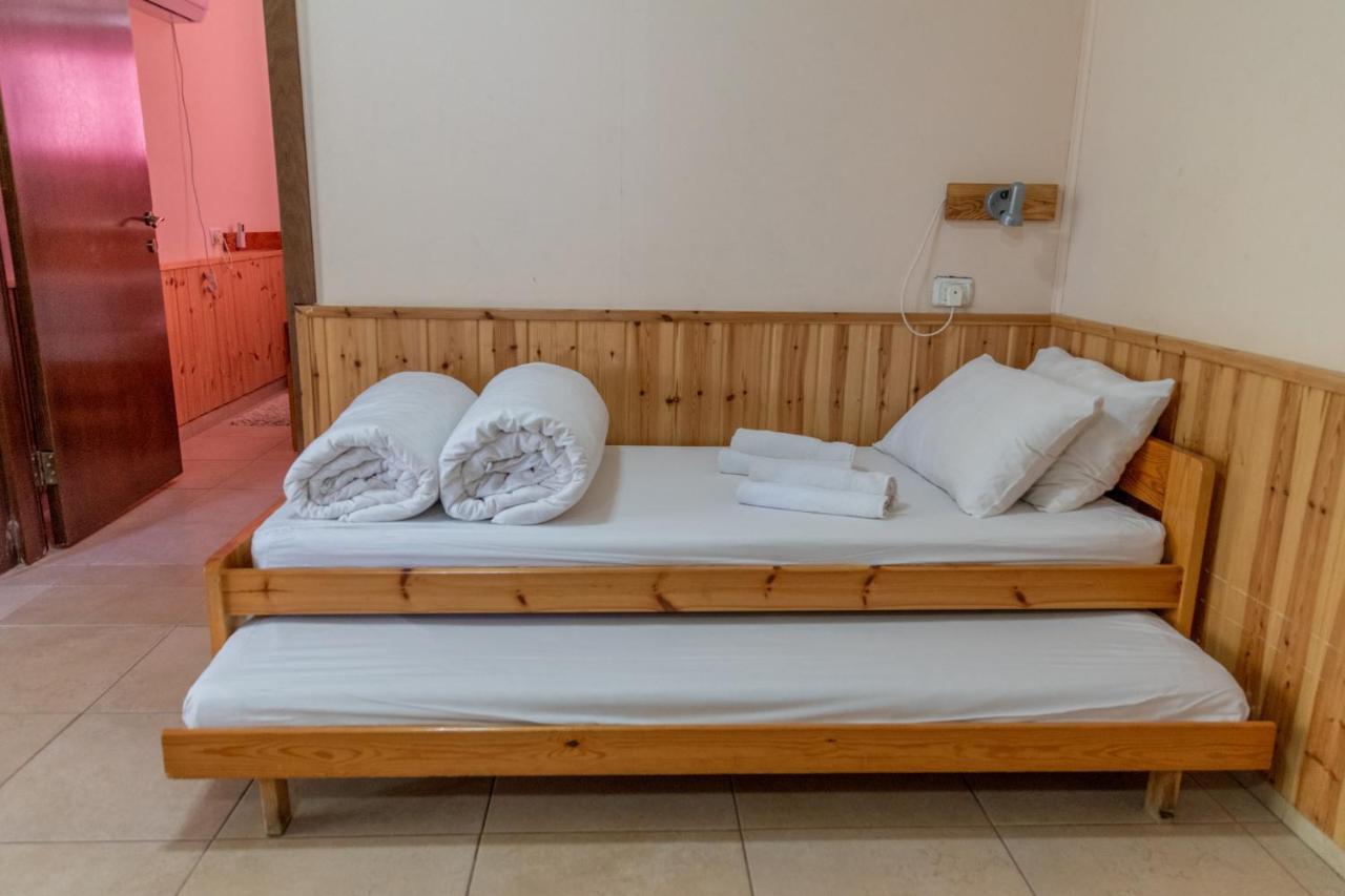 Вилла "Bakfar" Kfar Szold Country Lodging Kefar Szold Экстерьер фото