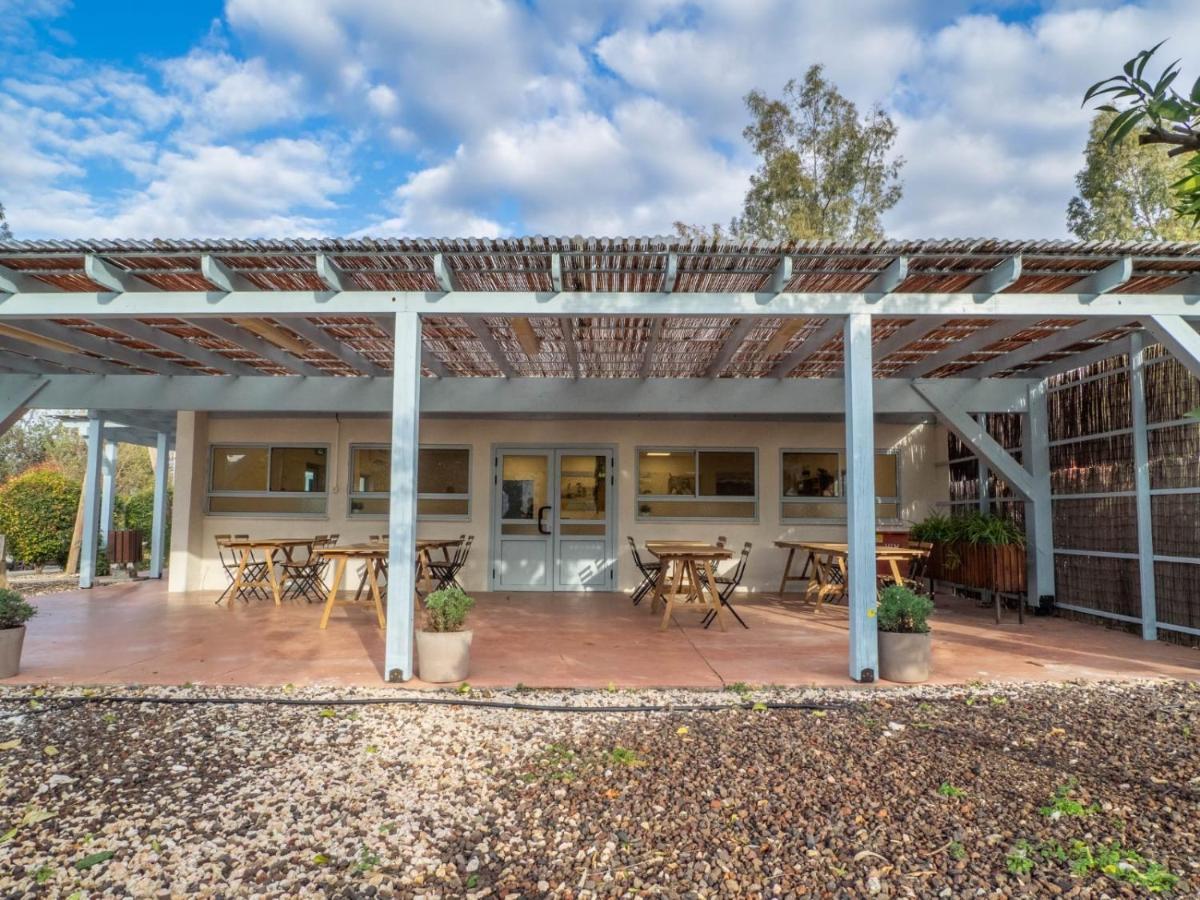 Вилла "Bakfar" Kfar Szold Country Lodging Kefar Szold Экстерьер фото